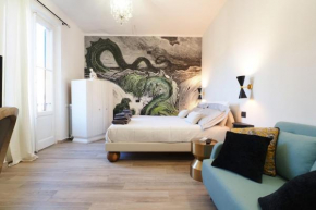 Charming Studio in the Heart of China Town